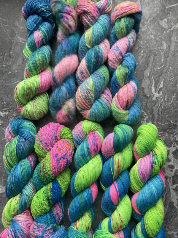 Hug Time! TROLLS - Image 4