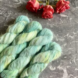 Alive Suri Lace