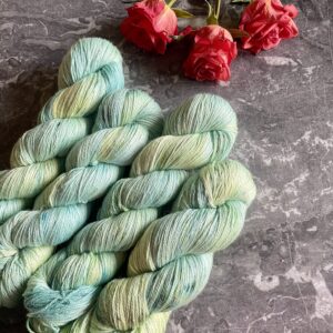 Alive Angelic 4ply