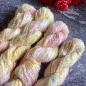 Rhubarb and Custard Suri Lace