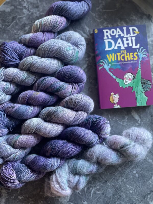 How to Recognise a Witch  - Roald Dahl Collection - Image 2